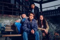 KEKs – (v.l.n.r.) Rocky (Vito Sack); Younes (David Ali Rashed); Amadou (Aaron Maldonado-Morales); Shirin (Manal Raga a Sabit)