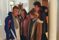 SOKO Kitzbühel – (v.li.) Heinz Marecek (Hannes Kofler), Andrea L'Arronge (Gräfin Schönberg), Kristina Sprenger (Karin Kofler), Hans Sigl (Andreas Blitz).