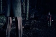 Tatort (SWR) – Der kleine Paul (William Vonnemann) ist in der Gewalt eines Wesens, das ihm Angst macht.