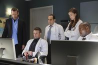 Dr. House – Dr. House (2010)