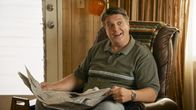 Young Sheldon – George Cooper sen. (Lance Barber)