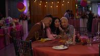 Awkwafina Is Nora from Queens – v.li.: Wally (BD Wong), Nora (Awkwafina), Grandma (Lori Tan Chinn)