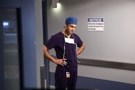 Chicago Med – Unter Druck: Dominic Rains als Dr. Crockett Marcel