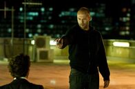 Blitz - Cop-Killer vs. Killer-Cop – Er trinkt zu viel, hat einen rüden Umgangston und keinerlei Respekt vor seinen Vorgesetzten. Doch Detective Sergeant Tom Brant (Jason Statham) ist ein höchst erfolgreicher Ermittler, der deshalb auf einen Serienkiller angesetzt wird, der auf äußerst brutale Art und Weise Londoner Polizisten ermordet ...