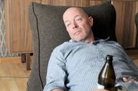 Vier Frauen und ein Todesfall – Charly Rabanser (Salchegger).
