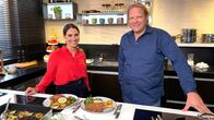 Der Vorkoster – Schweinebraten aus dem Ruhrgebiet und Mailänder Kalbskotelett: Monica Riboni (l) und Björn Freitag zeigen, wie diese Gerichte gelingen.