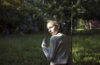 Cry Wolf – Holly (Flora Ofelia Hofmann Lindahl) leidet darunter, dass ihr nur wenige Glauben schenken.
