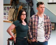 Modern Family – Ariel Winter (Alex Dunphy), Nolan Gould (Luke Dunphy).