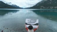 Schweizer Flussgeschichten – Fotograf Daniel Meuli mit Landschaftsportrait am Silvaplanersee