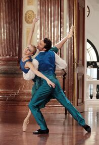 Zum Jahreswechsel – Olga Esina, Roman Lazik.