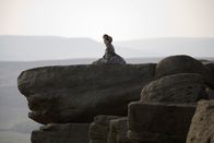 Jane Eyre – Jane (Ruth Wilson) hat Thornfield Hall Hals über Kopf verlassen.