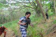 Hawaii Five-0 – Five-0 macht Jagd auf sechs Häftlinge, darunter Konos Ehemann Adam (Ian Anthony Dale), die mit Hilfe eines chemischen Angriffs, fliehen konnten. Ist Adam auf die andere Seite gewechselt?