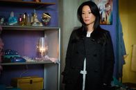 Elementary – Kann Dr. Watson (Lucy Liu) in der Garderobe der Tänzerin Iris Lanzer einen Hinweis darauf finden, wer ihre Kollegin umgebracht hat? Iris gehört selbst zu den Haupttatverdächtigen, denn die Ermordete war eine ihrer größten Konkurrentinnen ...; Kann Dr. Watson (Lucy Liu) in der Garderobe der Tänzerin Iris Lanzer einen Hinweis darauf finden, wer ihre Kollegin umgebracht hat? Iris gehört selbst zu den Haupttatverdächtigen, denn die Ermordete war eine ihrer größten Konkurrentinnen ...