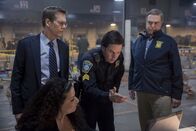 Patriots Day – (v.l.n.r.) Special Agent Richard DesLauriers (Kevin Bacon); Tommy Saunders (Mark Wahlberg); Commissioner Ed Davis (John Goodman)