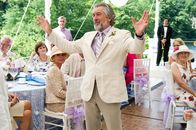 The Big Wedding – Don (Robert De Niro) scheint sich seiner Gefühle endlich bewusst zu werden und hält eine gefühlvolle und bewegende Rede vor allen Hochzeitsgästen.