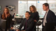 Unforgettable – L-R: Carrie Wells (Poppy Montgomery), Jay Lee (James Hiroyuki Liao), Cherie Rollins-Murray (Tawny Cypress), Al Burns (Dylan Walsh)