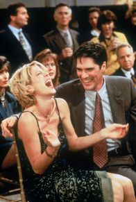 Dharma & Greg – Für Greg (Thomas Gibson) und Dharma (Jenna Elfman) ist es Liebe auf den ersten Blick.