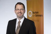 buten un binnen – Dr. Frank Schulte, Leiter buten un binnen bei Radio Bremen Dr. Frank Schulte leitet die Redaktion des Radio Bremen-Fernsehregionalmagazins "buten un binnen" bei Radio Bremen.