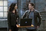 Brooklyn Nine-Nine – Brooklyn Nine-Nine (2016)