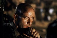 Black Hawk Down – Der Kampf in den Straßenschluchten Mogadischus gerät total außer Kontrolle: Captain Mike Steele (Jason Isaacs) muss herbe Verluste hinnehmen ...
