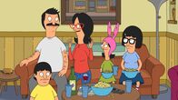 Bob's Burgers – Eine besondere Familie: Bob (l.), Linda (2.v.l.), Louise (2.v.r.), Gene (vorne) und Tina (r.) ...