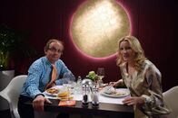 Moni's Grill – Wigald Boning im Gespräch mit Moni Schweiger (Monika Gruber).