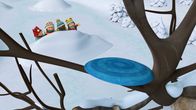 Snowsnaps' Winterspiele – Kiki überlegt sich einen Plan, wie sie ihr Frisbee wiederholt.