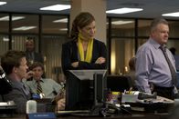 Common Law – v.r.) Travis und Wes (Warren Kole, l.) einen Tag bei der Arbeit begleitet, versuchen diese, gemeinsam mit Phil Sutton (Jack McGee, r.) einen Mordfall aufzudecken ...