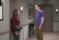 The Big Bang Theory – Steht Amy (Mayim Bialik, l.) und Sheldon (Jim Parsons, r.) wirklich das Beziehungsaus bevor?