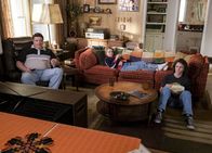 Young Sheldon – (v.l.n.r.) George (Lance Barber); Missy (Raegan Revord); Georgie (Montana Jordan)