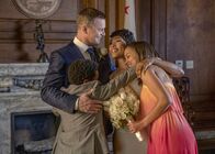 9-1-1 Notruf L.A. – (v.l.n.r.) Bobby Nash (Peter Krause); Harry Grant (Marcanthonee Jon Reis); Athena Grant (Angela Bassett); May Grant (Corinne Massiah)
