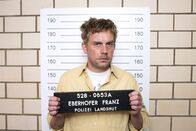 Grießnockerlaffäre – Franz Eberhofer (Sebastian Bezzel) steht unter Mordverdacht.