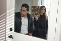 Navy CIS – Nick Torres (Wilmer Valderrama, l.); Ellie Bishop (Emily Wickersham, r.)