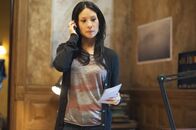 Elementary – Hat sich dazu entschlossen, ihre Karriere als Chirurgin aufzugeben: Joan Watson (Lucy Liu) ...
