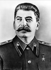 zeit.geschichte: Russlands Kriege – Der Mann aus Stahl: Josef Stalin verteidigt im Bündnis mit den westlichen Alliierten die Sowjetunion gegen Hitler.