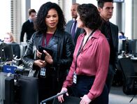 FBI: Special Crime Unit – v.l.n.r.) Sheryll Barnes (Roxy Sternberg); Isobel Castille (Alana De La Garza); Stuart Scola (John Boyd)