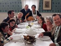 Modern Family – L-R: Luke Dunphy (Nolan Gould), Alex Dunphy (Ariel Winter), Phil Dunphy (Ty Burrell), Mitchell Pritchett (Jesse Tyler Ferguson), Jay Pritchett (Ed O'Neil), Gloria Delgado-Pritchett (Sofía Vergara), Manny Delgado (Rico Rodriguez), Haley Dunphy (Sarah Hyland), Claire Dunphy (Julie Bowen), Cameron Tucker (Eric Stonestreet)