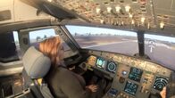 Mythos - Die größten Rätsel der Geschichte – Pilotin Sylvia Wrigley weiß, wie schwierig die Navigation für die Piloten von Flug 19 gewesen sein muss.