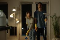 Based on a True Story - Sprich oder stirb! – Ava Bartlett (Kaley Cuoco, l.); Nathan Bartlett (Chris Messina, r.)