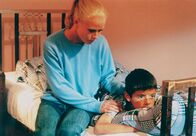 Unser fremdes Kind – Maria Schneider (Susanne Lüning) ist mit Mann und Sohn Oskar (Grzegorz Ruda) zu Familie Kowalski nach Polen gereist, um herauszufinden, ob ihre Kinder tatsächlich nach der Geburt vertauscht wurden.