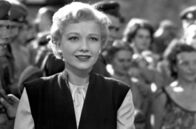 Ich beichte – Ruth Grandfort (Anne Baxter) ist mit einem angesehenen Politiker verheiratet.