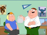 Family Guy – Chris Griffin (l.); Peter Griffin (r.)