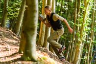 Hart. Härter. Höllencamp – Sa, 13.08., 11:10 Uhr