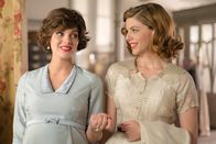 Velvet – Bárbara de Senillosa (Amaia Salamanca, l.); Cristina Otegui (Manuela Velasco, r.)