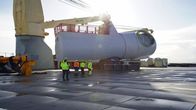 Megatransporte – Zu den fünf gigantischen Maschinenhäusern, jedes so schwer wie eine Boeing 747, gehören jeweils neun 75 Meter lange Rotorblätter.