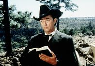 Todfeinde – Der Wanderprediger Rudd (Robert Mitchum) kann mit der Waffe besser umgehen, als mit der Bibel ...