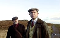 Ghost Stories – L-R: Professor Goodman (Andy Nyman), Mike Priddle (Martin Freeman)
