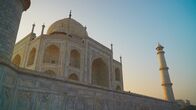 Wunderwerke der Weltgeschichte – Der Taj Mahal ist eines der prächtigsten Beispiele indo-islamischer Baukunst.