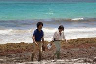 Deadly Tropics – Aurélien Charlery (Julien Béramis, l.); Mélissa Sainte-Rose (Sonia Rolland, r.)