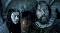 Ronja Räubertochter – Was tun mit Ronja? Hauptmann Mattis (Christopher Wagelin) und seine Frau Lovis (Krista Kosonen) sind ratlos.